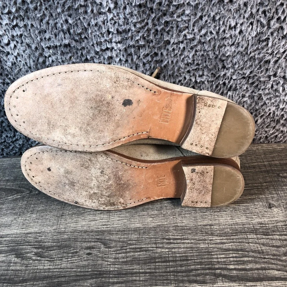 Frye Boots Mens Size 9.5 Beige Suede Chukka Ankle Leather Sole Dress Casual